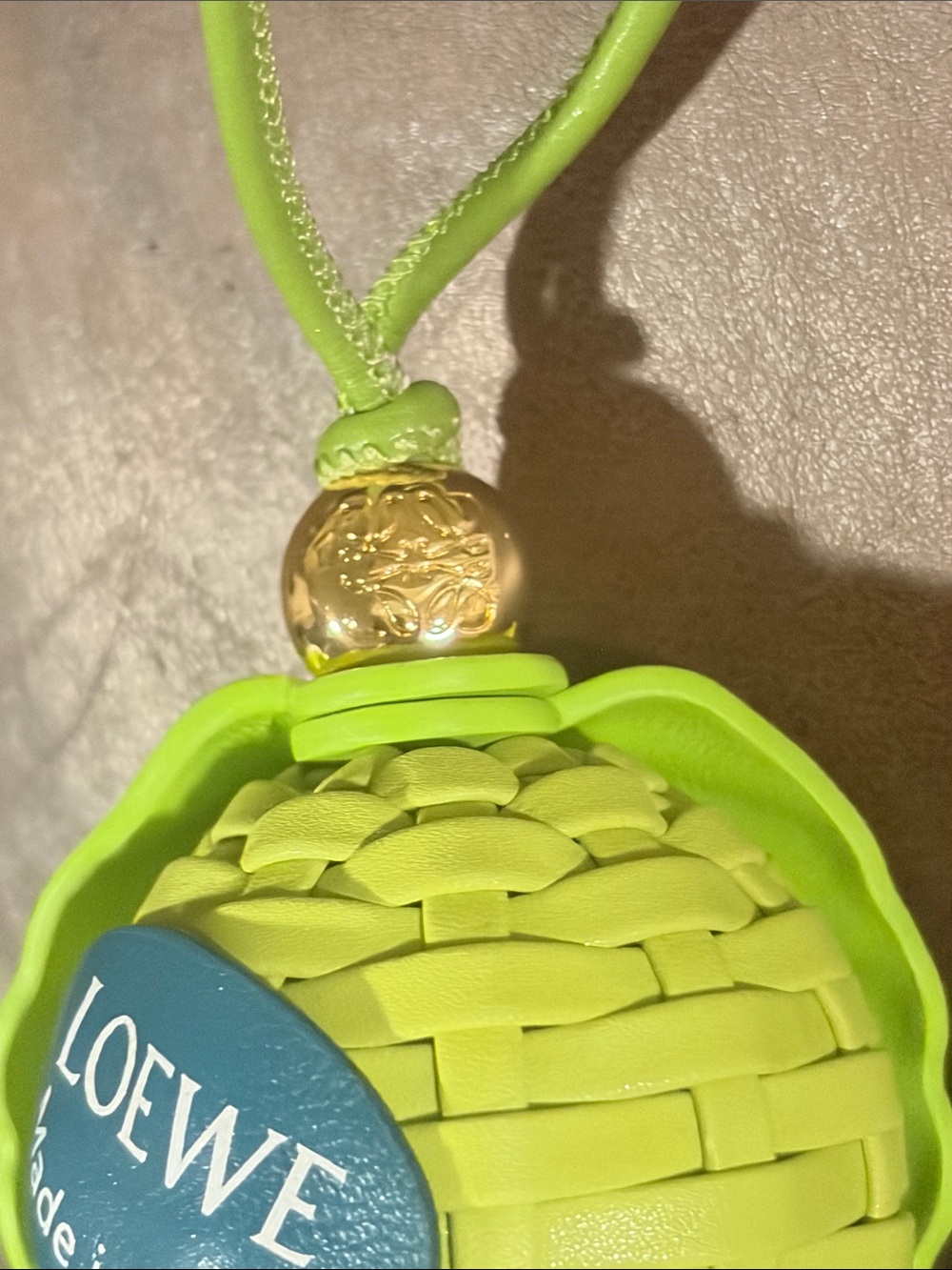 ๐๐ ๐ Loewe Bag Charm ๐โ๐ฉ๐ - Picture 6 of 10